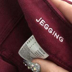 American Eagle Outfitters Jeans - American Eagle Jegging size 4 American Eagle Outfitters Jeans - American Eagle Jegging size 4